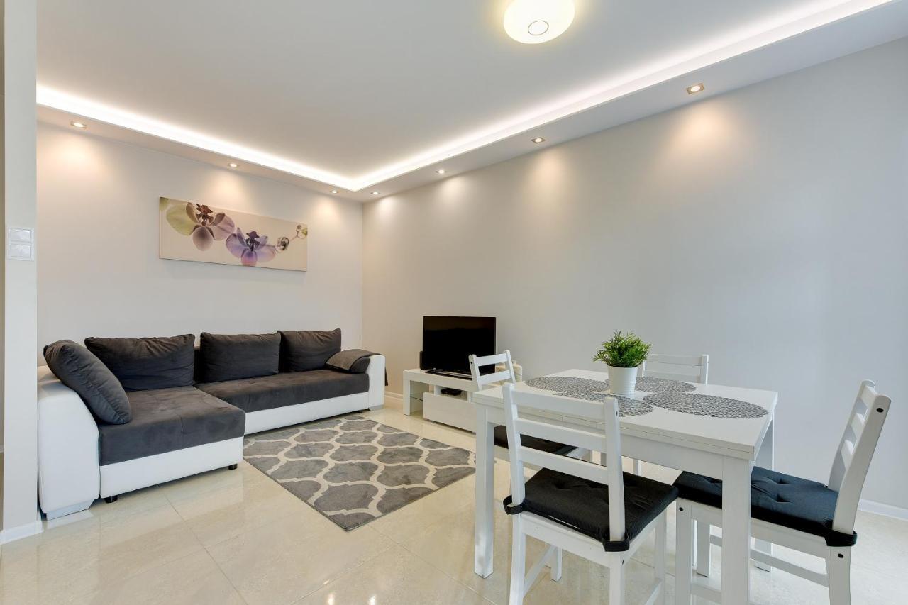 Apartamento Aviator White Gdansk Exterior foto